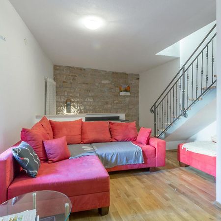 2 Bedroom Stunning Home In Bale Extérieur photo