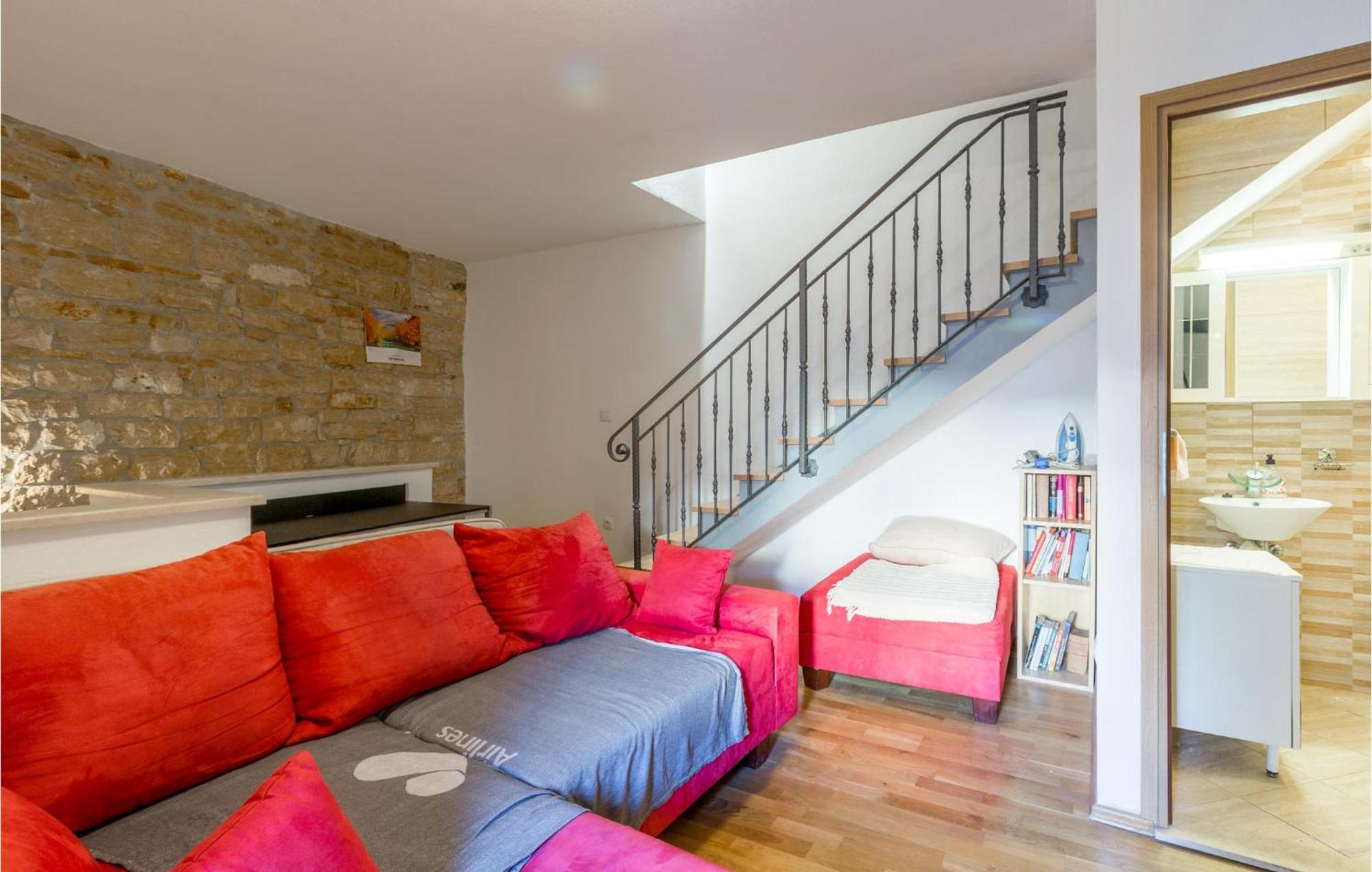 2 Bedroom Stunning Home In Bale Extérieur photo